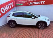 Peugeot 2008 6