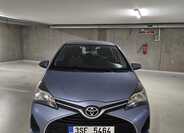 Toyota Yaris 1