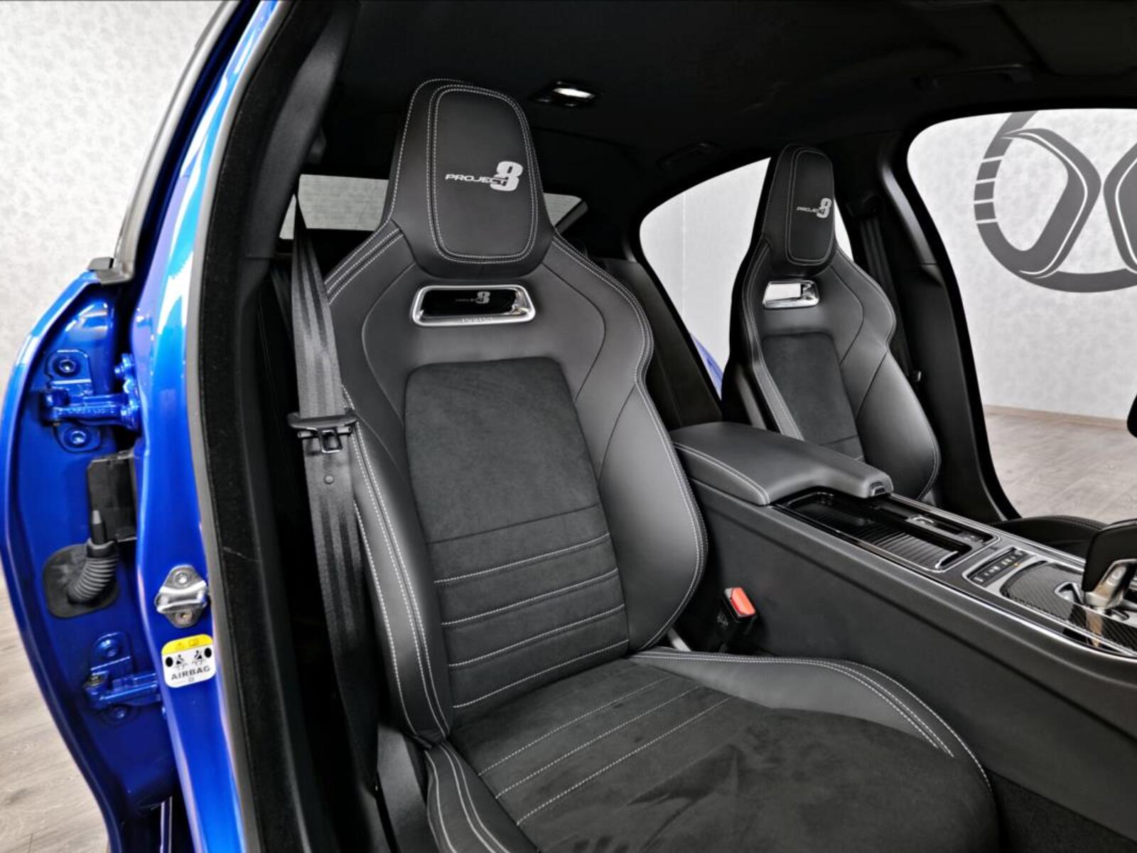 Jaguar XE 41