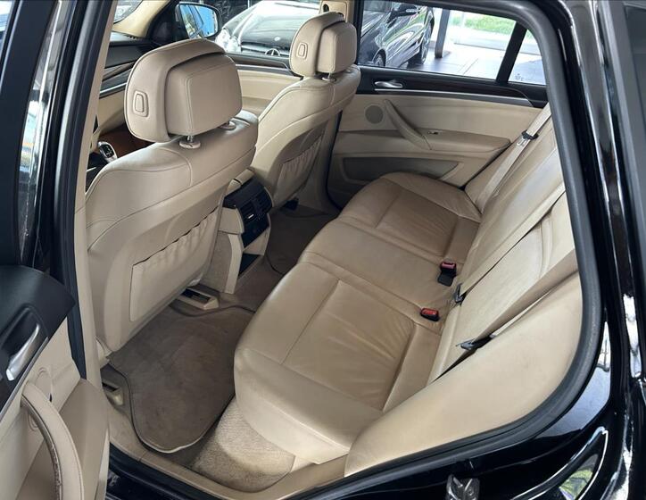BMW X5 19
