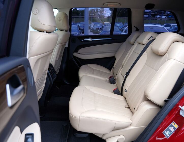Mercedes-Benz GLS 18