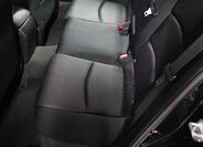 Mazda 3 10