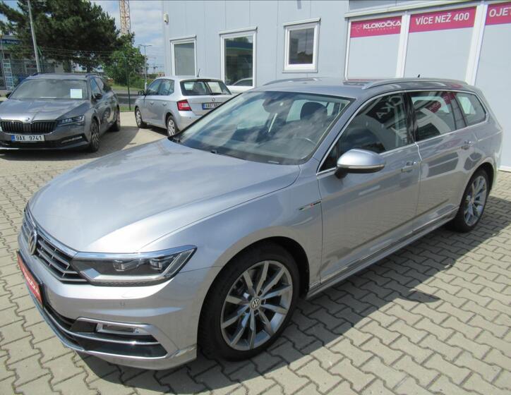 Volkswagen Passat 1