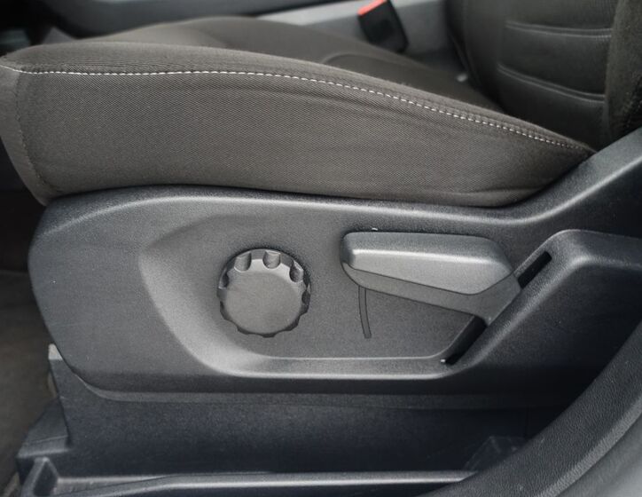 Ford Galaxy 28