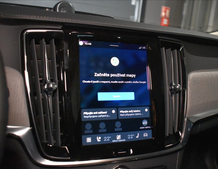 Volvo V90 32