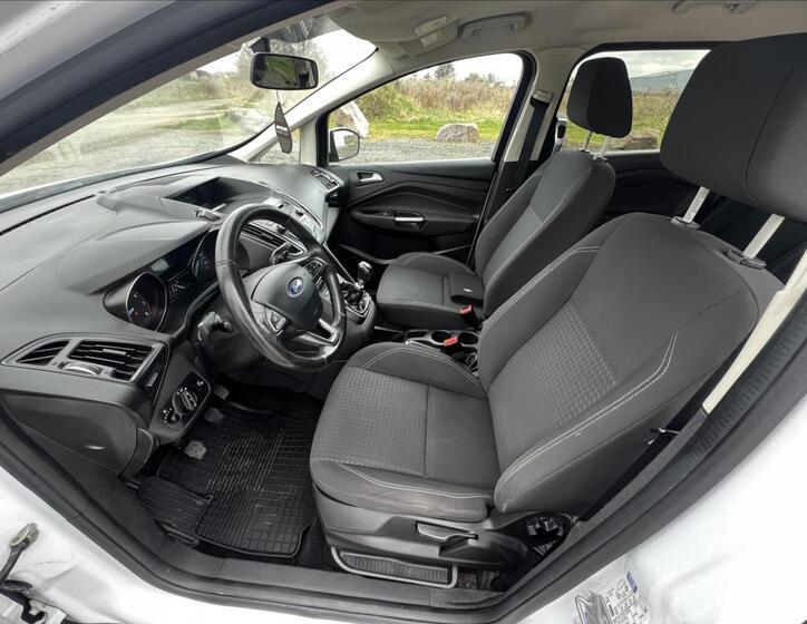 Ford Grand C-MAX 18