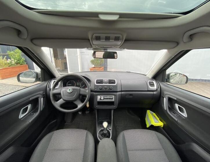 Škoda Roomster 13