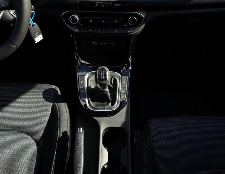 Hyundai i30 8