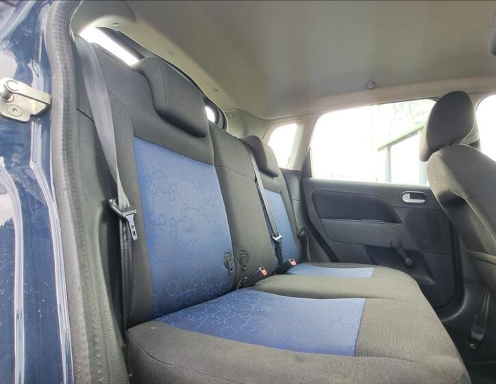 Ford Fiesta 23
