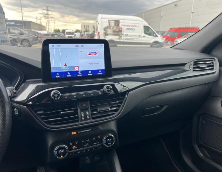 Ford Kuga 31