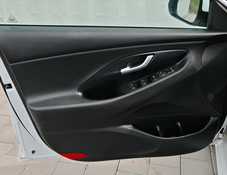 Hyundai i30 15