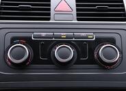 Volkswagen Touran 24