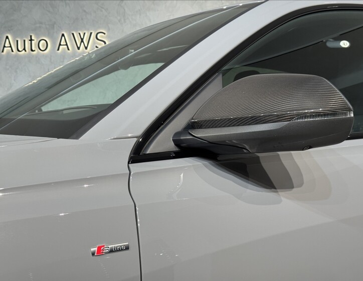 Audi Q8 7