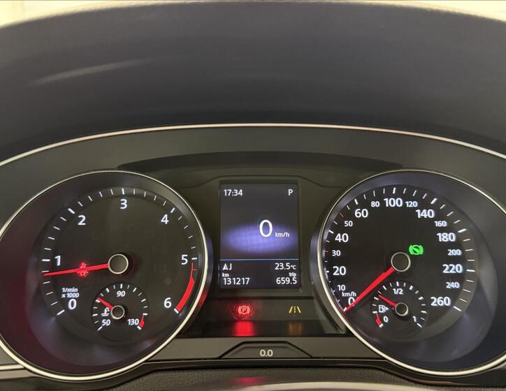 Volkswagen Passat 32