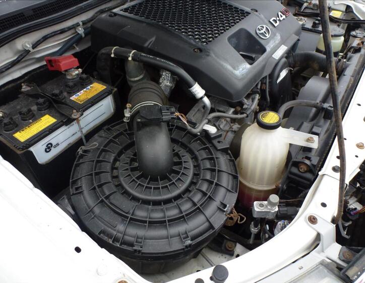 Toyota Hilux 25