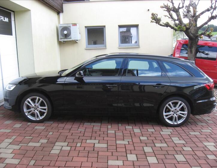 Audi A4 11