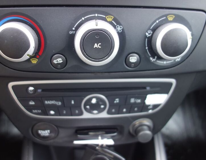 Renault Mégane 24