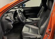 Lexus UX 250h 6