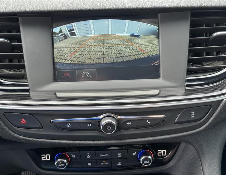 Opel Insignia 17