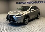 Lexus NX 300h 1