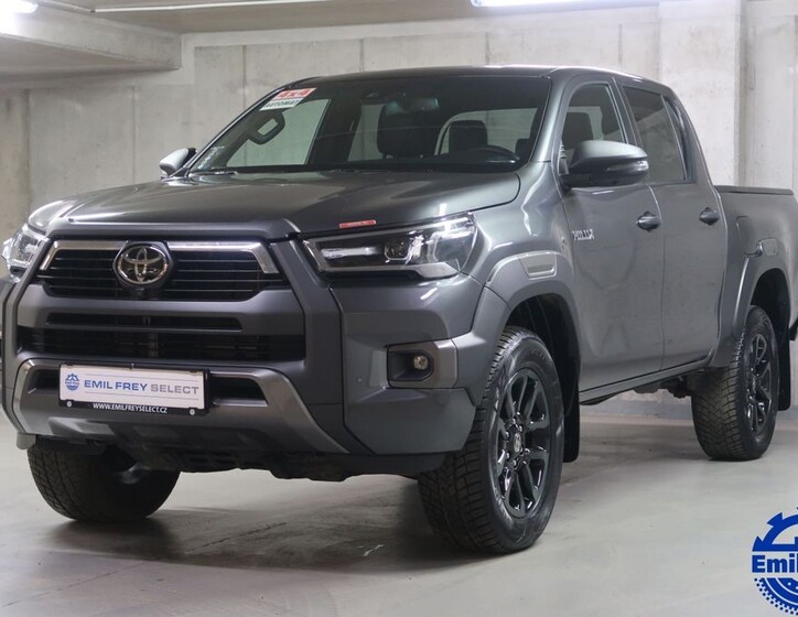 Toyota Hilux 1