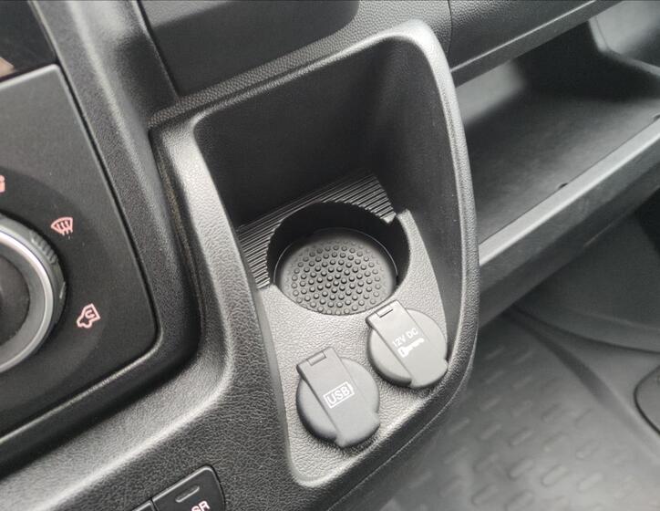 Peugeot Boxer 32