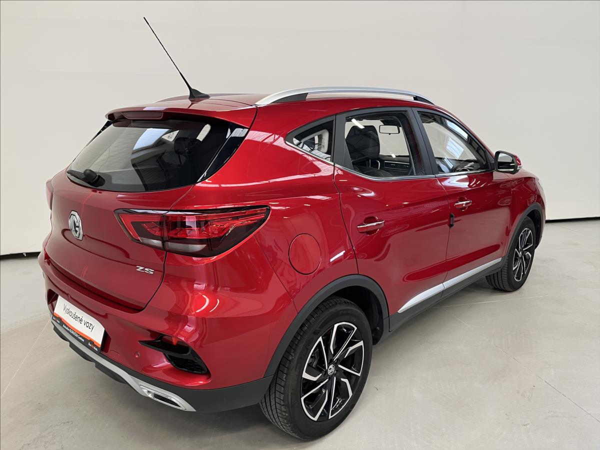 MG ZS