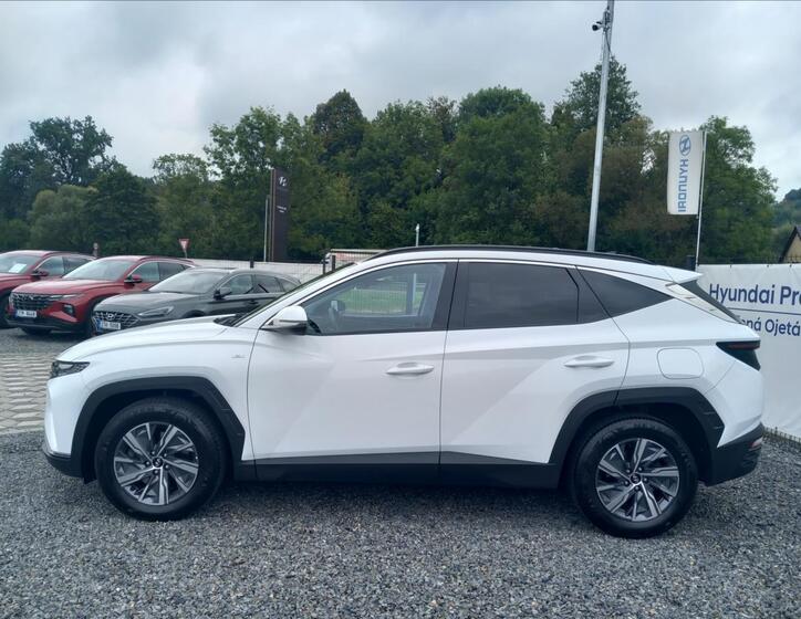 Hyundai Tucson 4