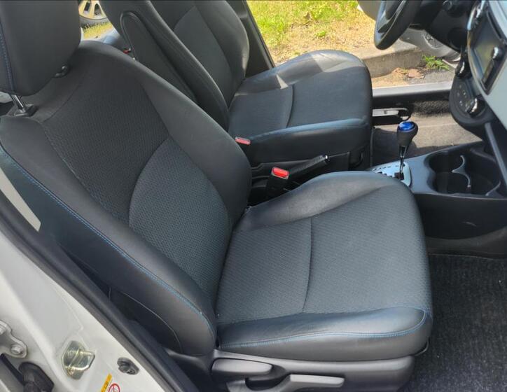 Toyota Yaris 14
