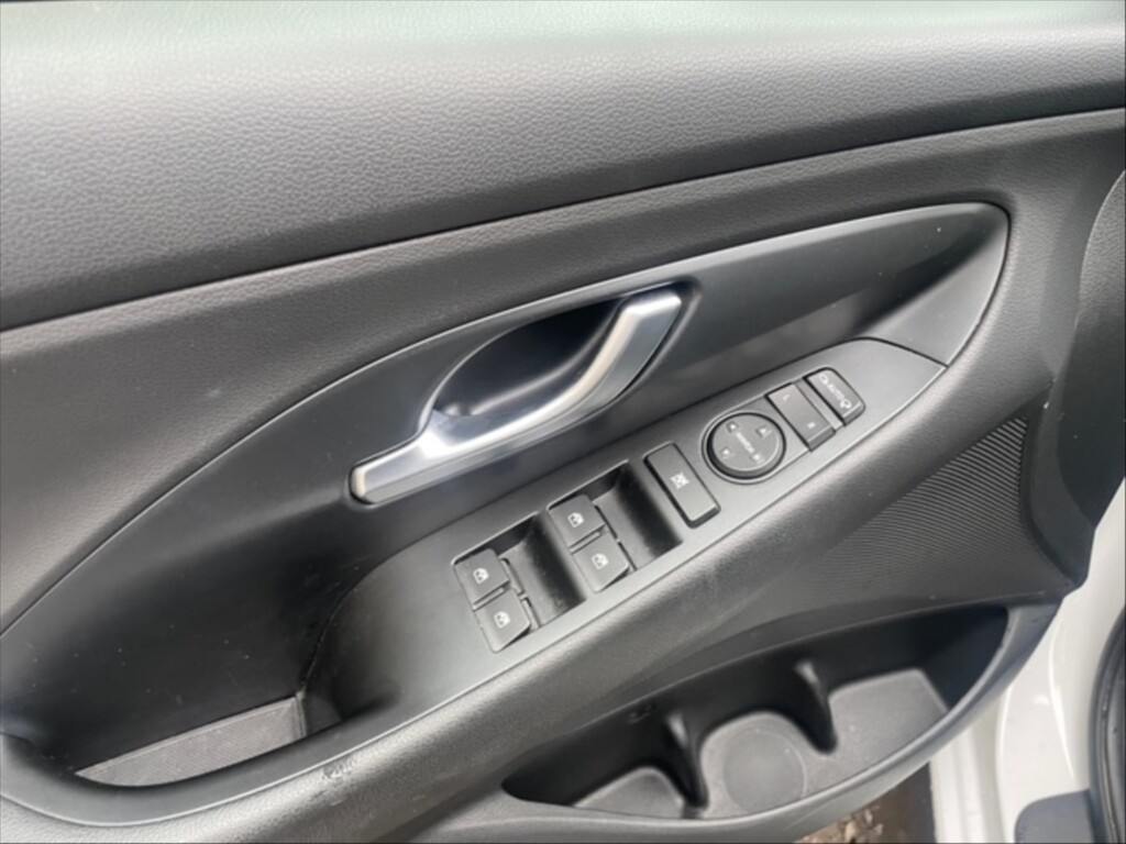 Hyundai i30 11