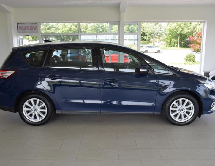 Ford S-MAX 4
