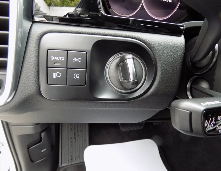 Porsche Cayenne 24
