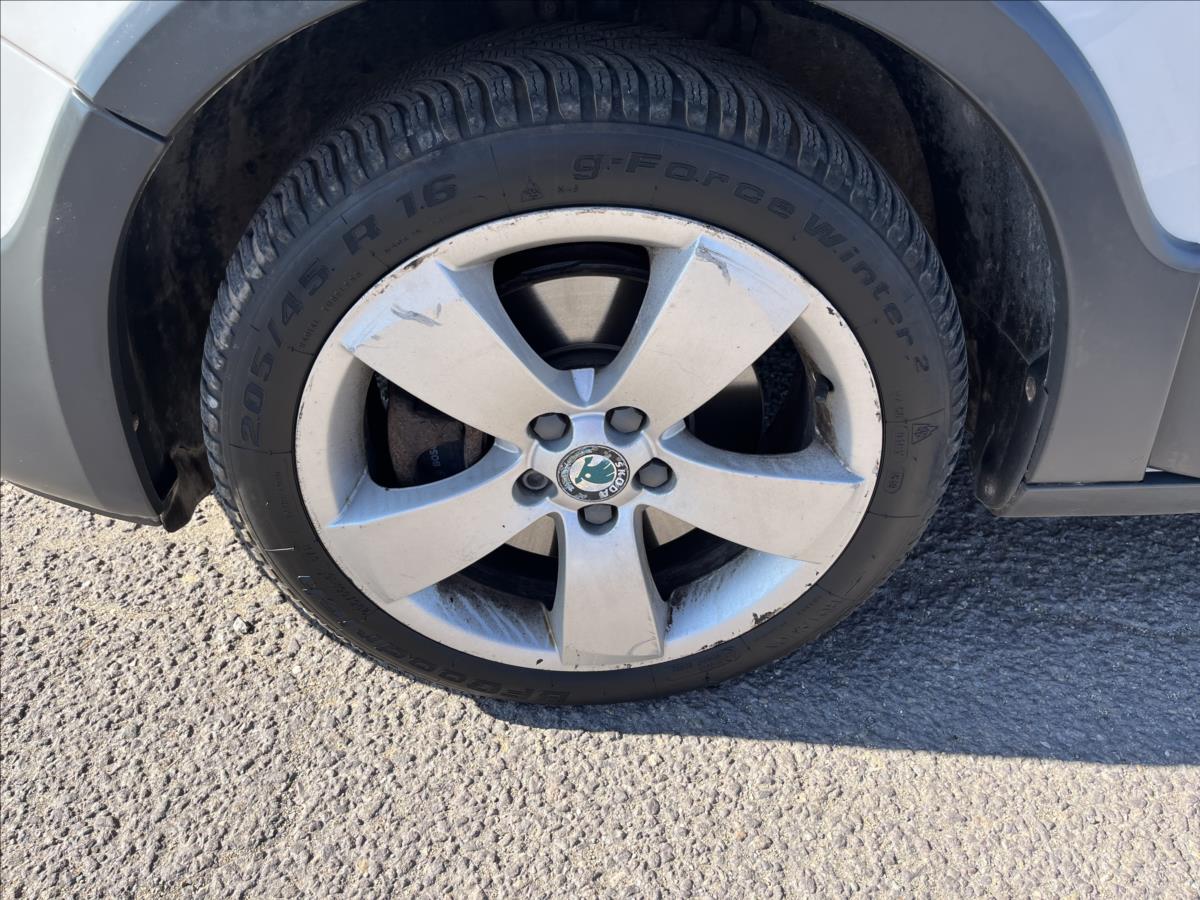 Škoda Roomster