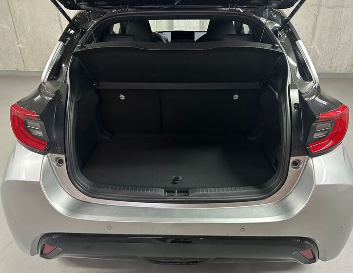 Toyota Yaris 11