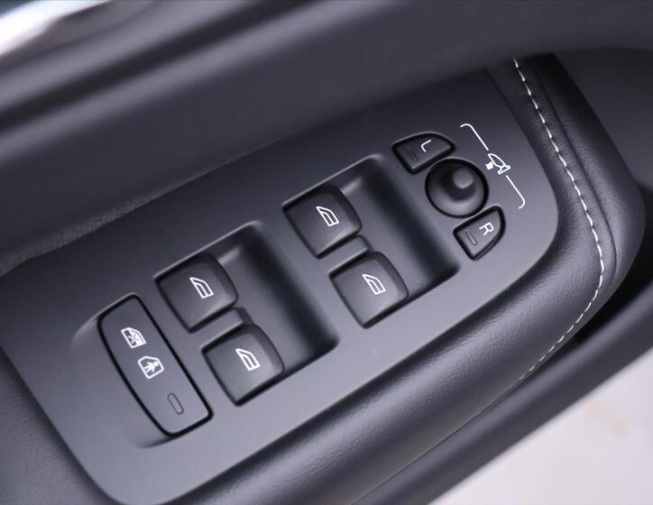 Volvo XC60 16