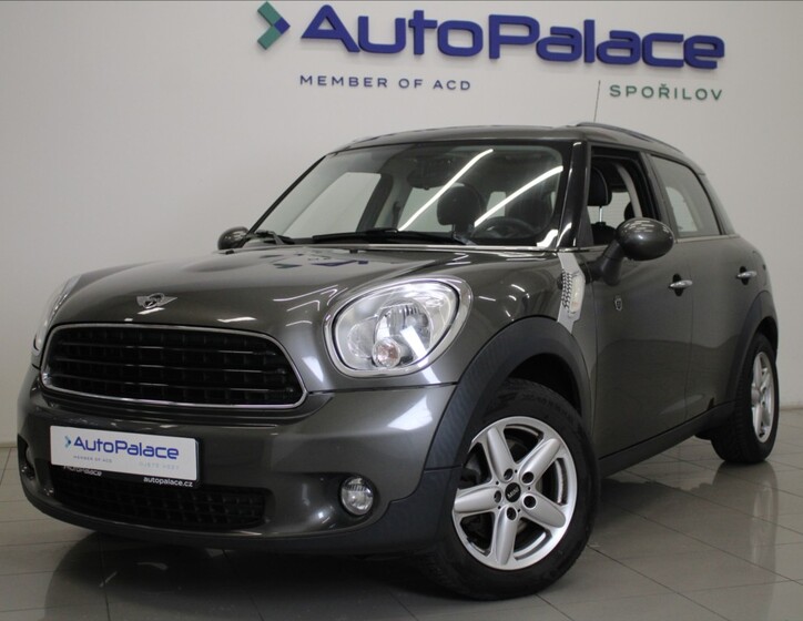 Mini Countryman 1