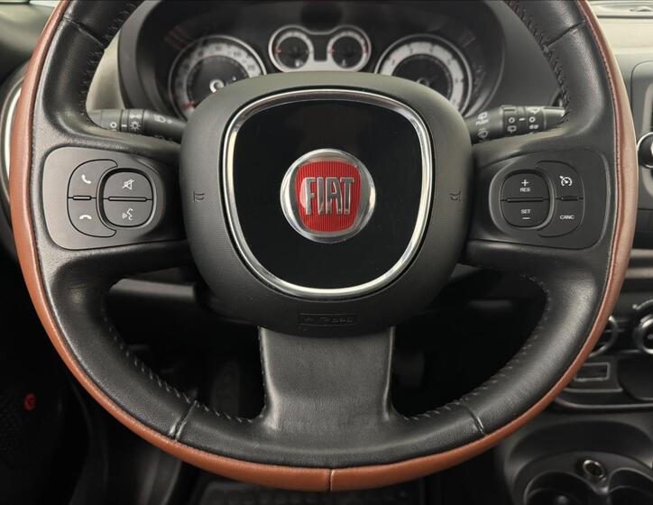 Fiat 500L 8
