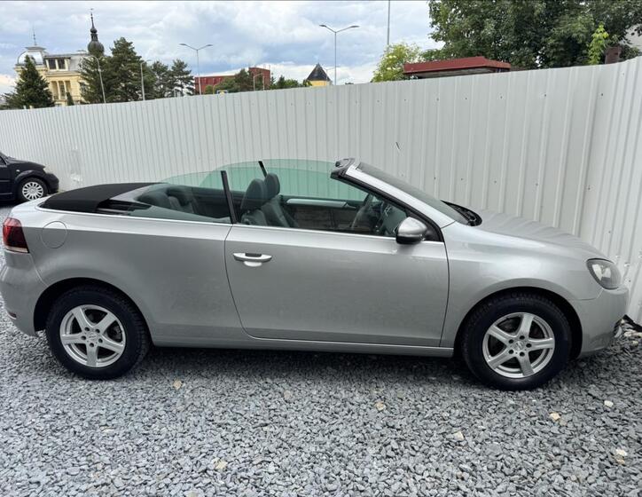 Volkswagen Golf 22