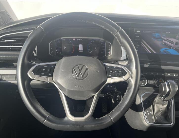 Volkswagen Multivan 15