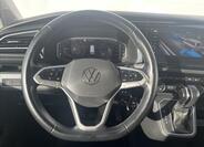 Volkswagen Multivan 15