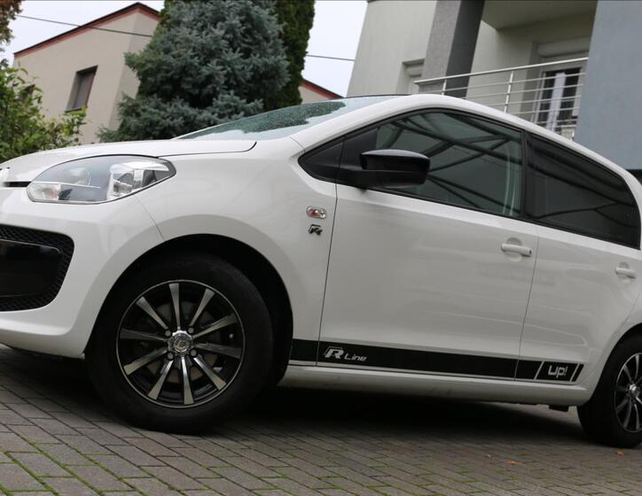 Volkswagen up! 10