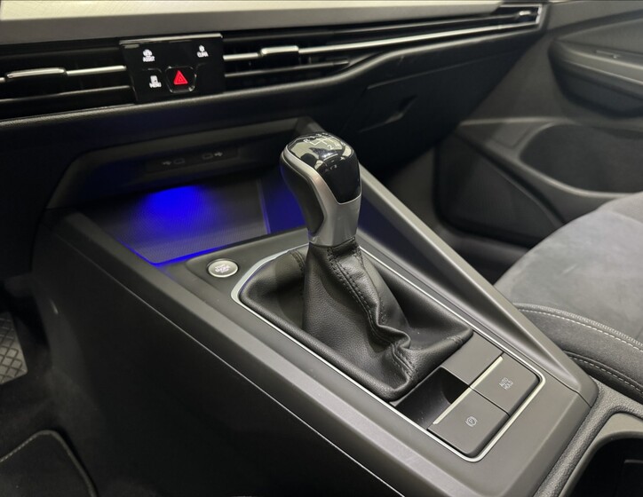 Volkswagen Golf 46
