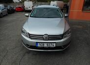Volkswagen Passat 2