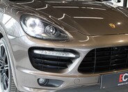 Porsche Cayenne 18