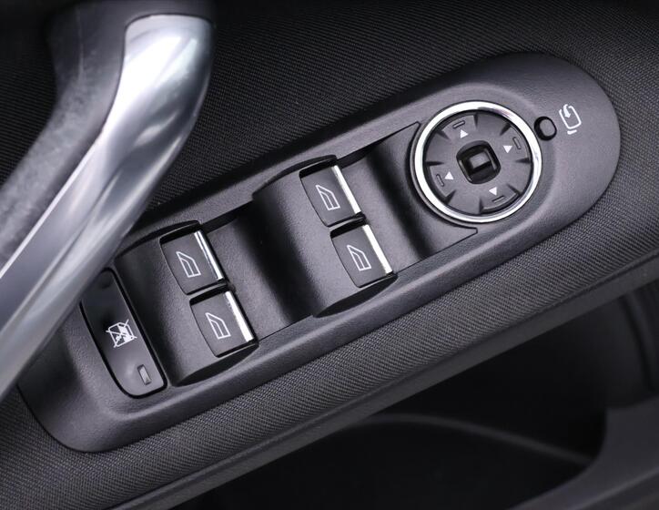 Ford Mondeo 17