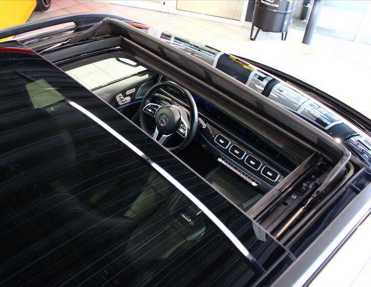 Mercedes-Benz GLE 8
