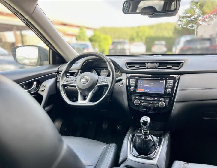 Nissan X-Trail 9