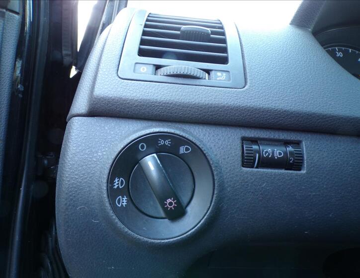 Volkswagen Polo 12