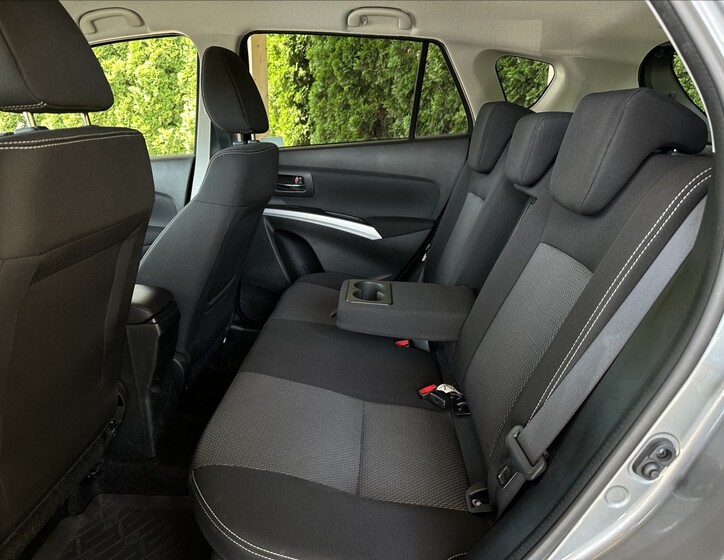 Suzuki SX4 S-Cross 15