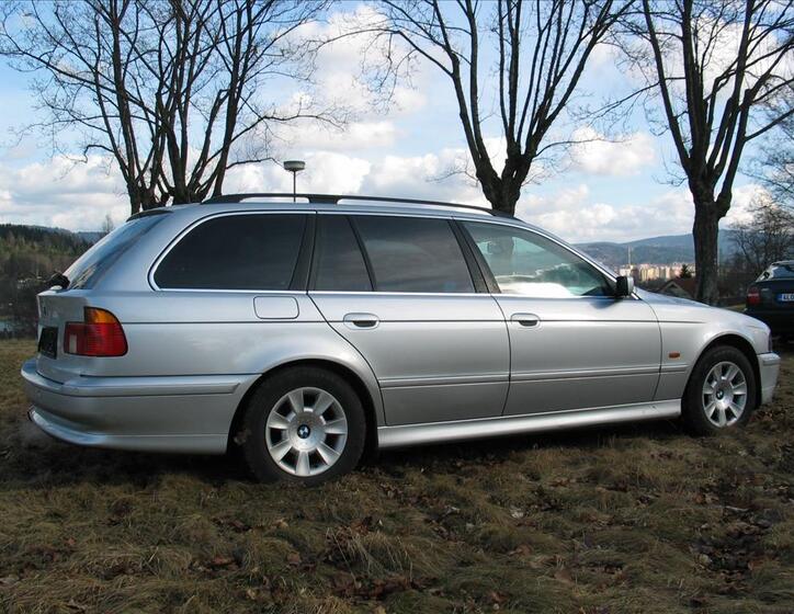 BMW Řada 5 9